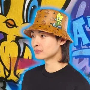 MCM | Accessories | Looney Tunes X Mcm Bucket Hat In Viestos  display picture 2